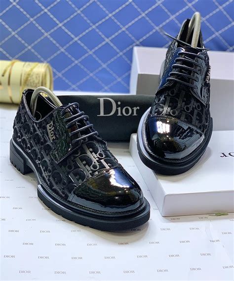 christian dior mens sneakers|dior sneakers for man price.